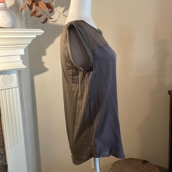 Loft - NWT sleeveless top - part tee/part faux satin - size X small - Picture 5 of 8